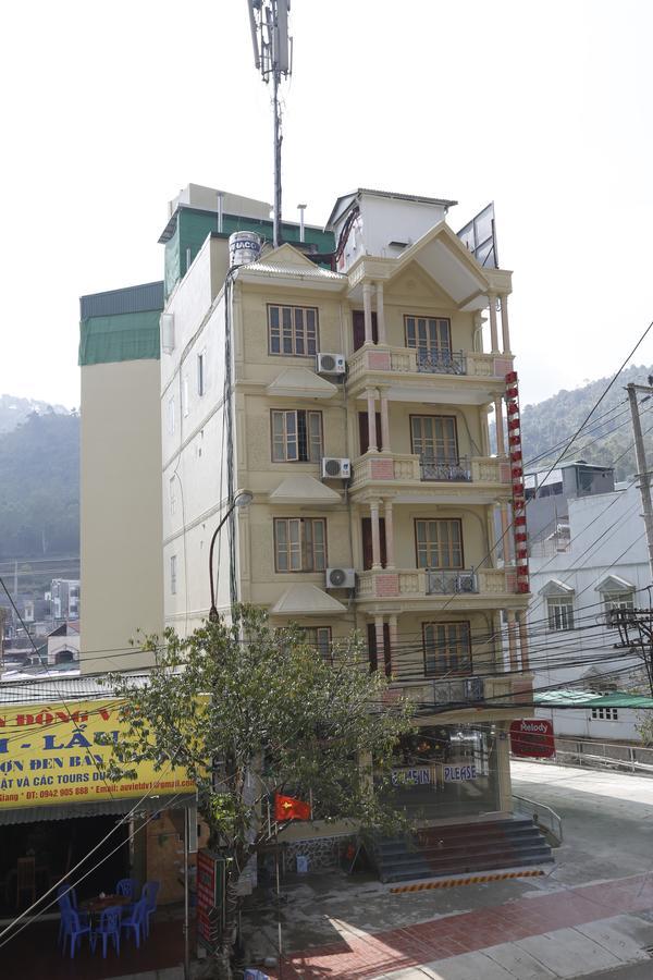 Hoang Ngoc Hotel Dong Van  Dış mekan fotoğraf