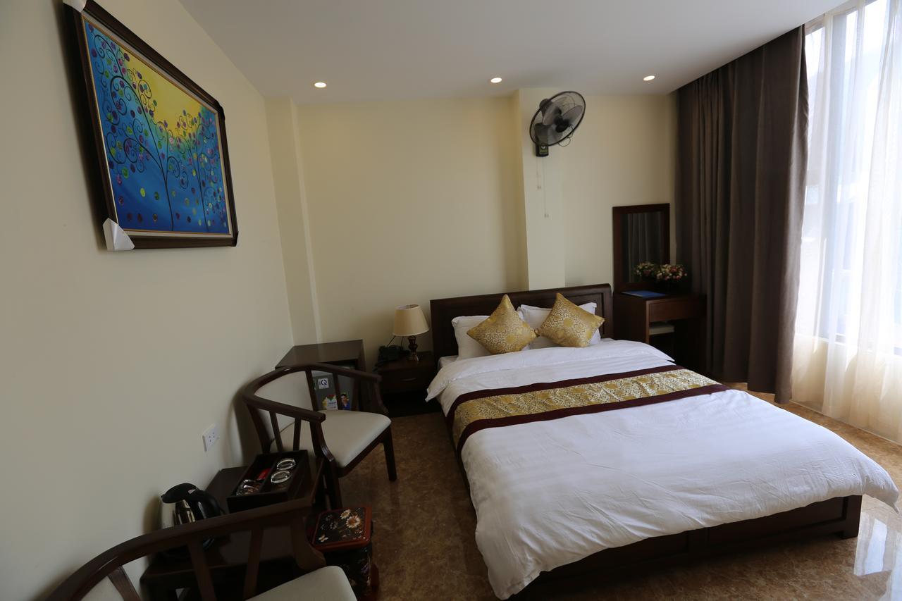 Hoang Ngoc Hotel Dong Van  Dış mekan fotoğraf
