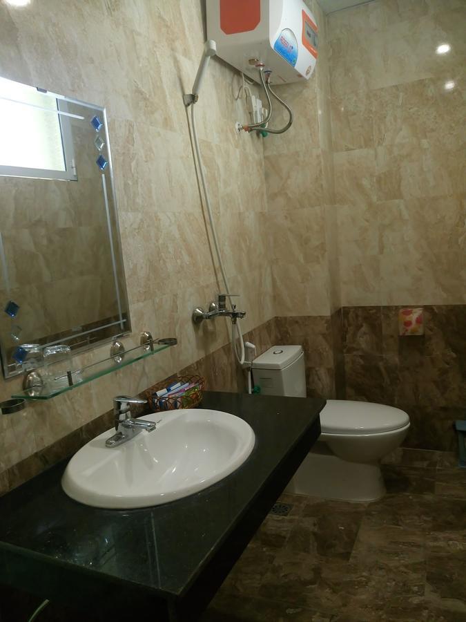Hoang Ngoc Hotel Dong Van  Dış mekan fotoğraf